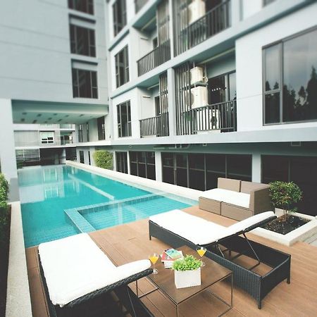 Park 19 Hotel Bangkok Exterior foto